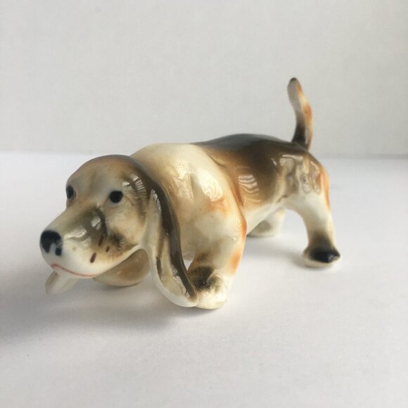 Vintage Dog Figurine Statue - Bassett Hound, brown, white, tan - Picture 2 of 8